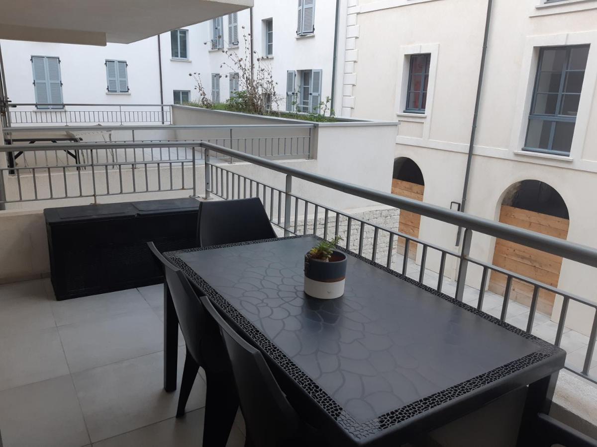 Appartement Proche Du Port De Bonifacio Боніфачо Екстер'єр фото